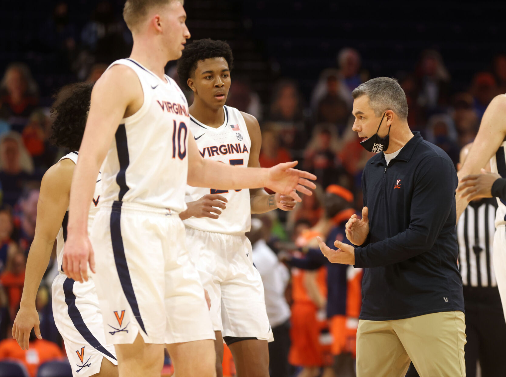 210126-cdp-sports-uva-syracuse873.JPG